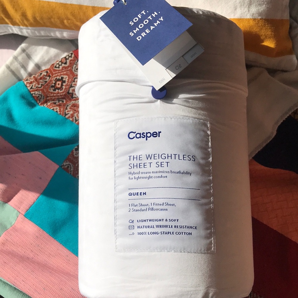 SOLD. NEW CASPER Weightless Sheet Set QUEEN
